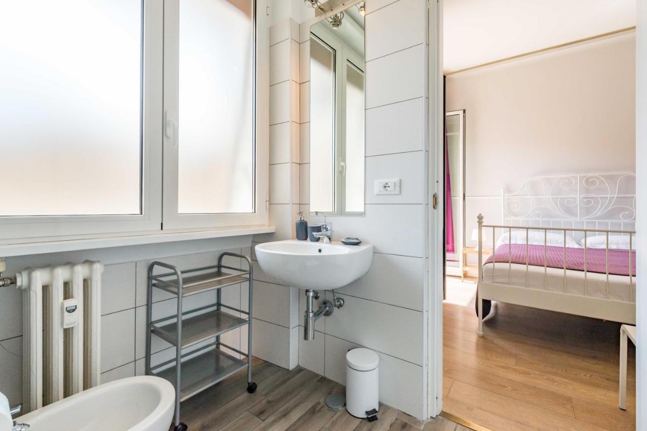 Un Attimo A Bed and breakfast Roma