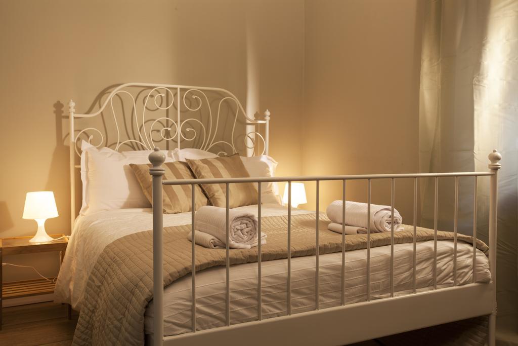 Un Attimo A Bed and breakfast